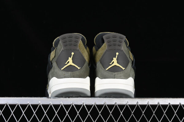 AIR JORDAN 4 SE CRAFT MEDIUM OLIVE WHITE/BLACK/GREEN - immagine 4