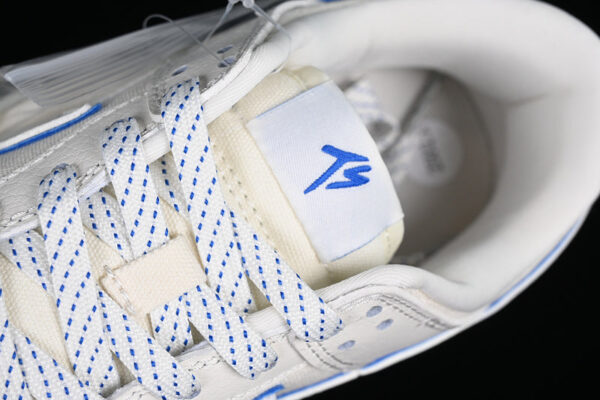 SB DUNK LOW TS WHITE/BLUE - immagine 6