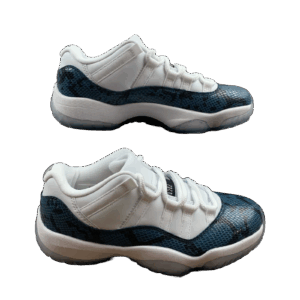 Air Jordan 11 Retro Low Blue Mimetic