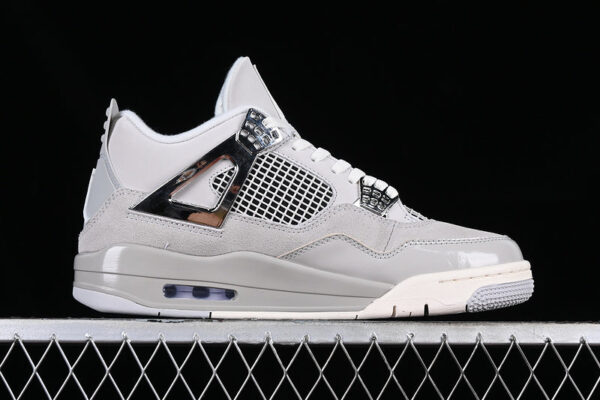 AIR JORDAN 4 RETRO FROZEN MOMENTS WHITE/GREY/SILVER - immagine 2