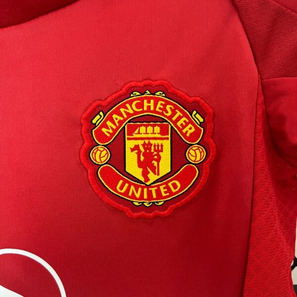 Kit Bambino - Manchester United 24/25 - immagine 6