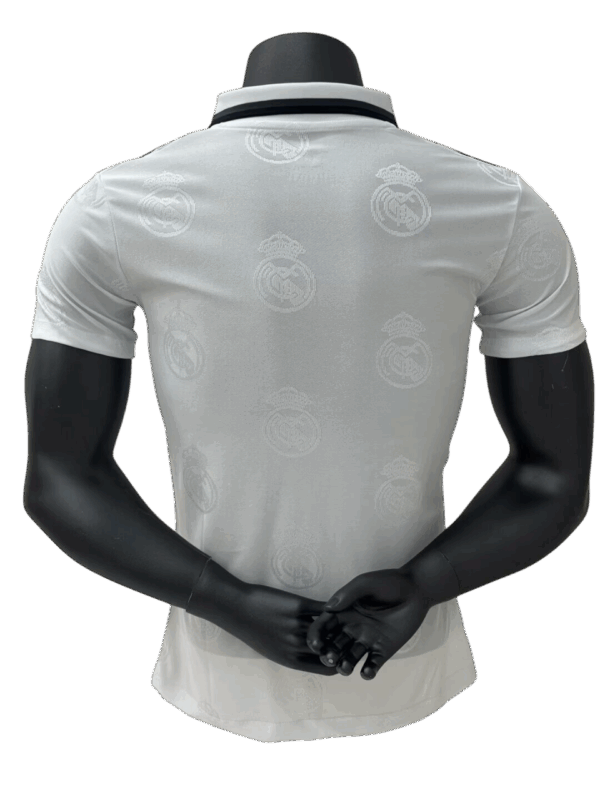 Real Madrid Special - 25/26 Player Version - immagine 2