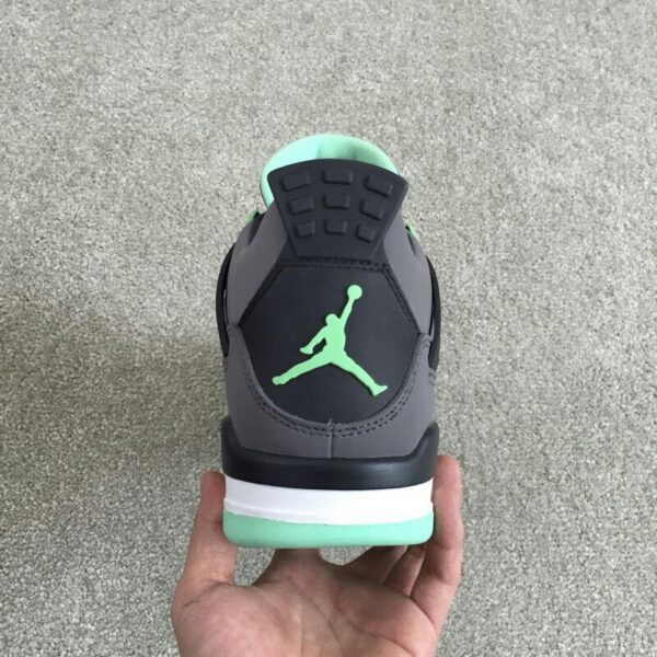 AIR JORDAN 4 - immagine 3