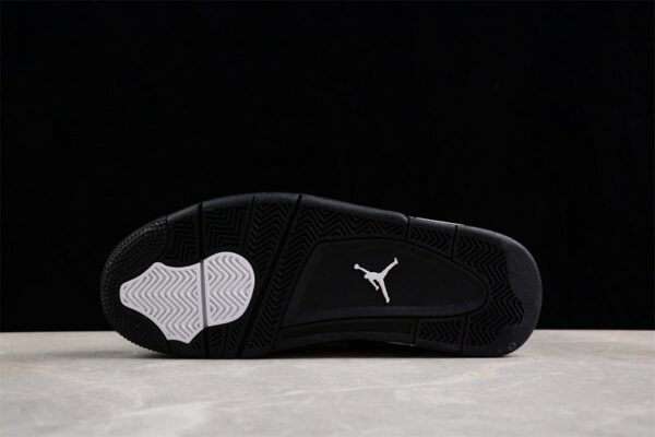 AIR JORDAN 4 RETRO WHITE/BLACK - immagine 4