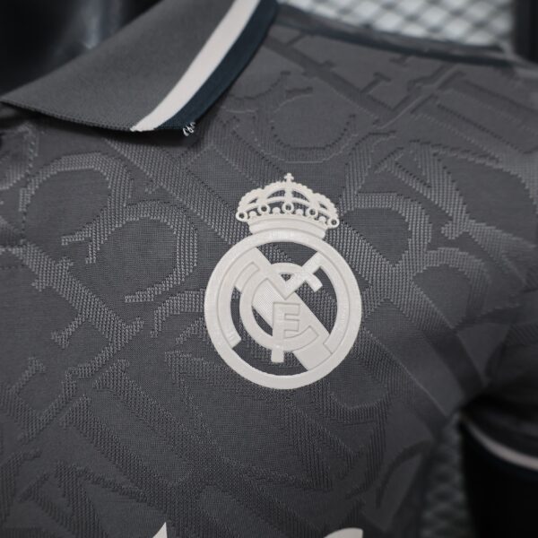 Real Madrid Third - 24/25 Player Version - immagine 5