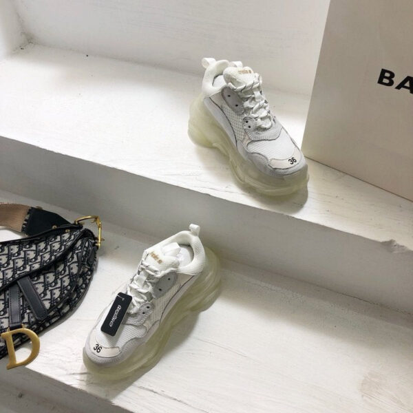 Balenciaga Triple S - immagine 5