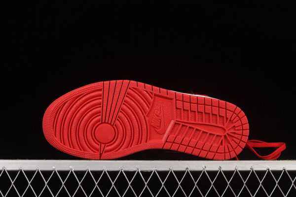 Air Jordan 11 Low - immagine 2