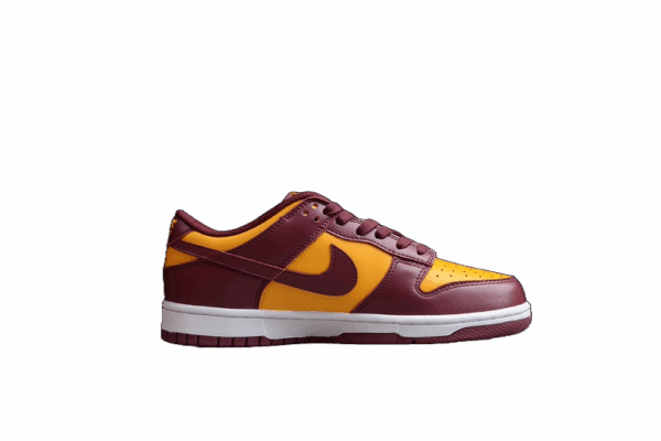 Nike SB Dunk Low