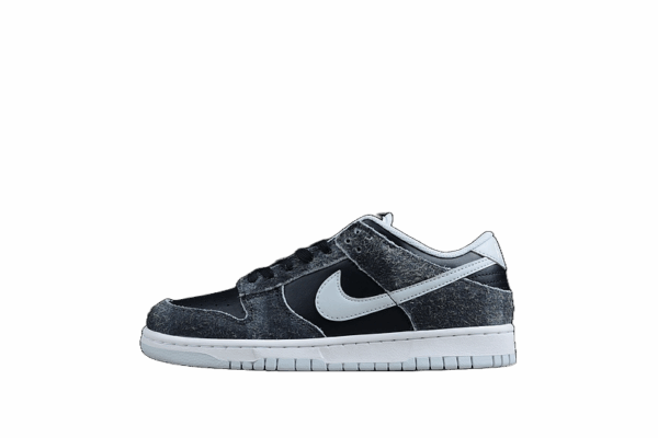 Nike SB Dunk Low