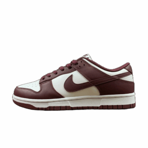 Nike SB Dunk Low