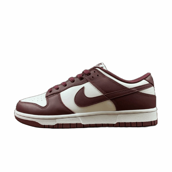 Nike SB Dunk Low