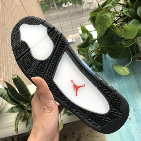 TRAVIS SCOTT CACTUS JACK X NIKE AIR JORDAN 4 - immagine 7