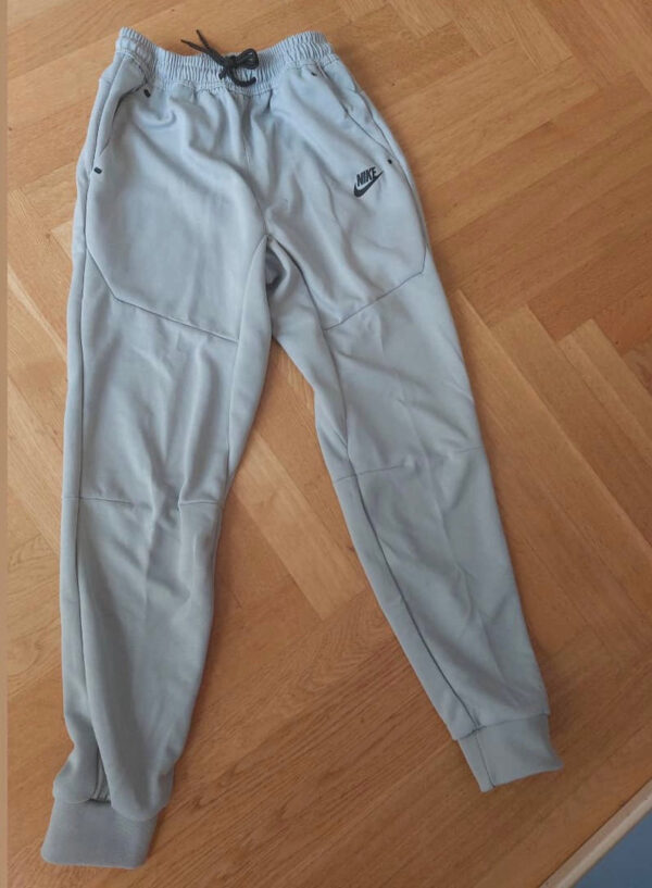 Tuta Nike Grigia - S - immagine 3
