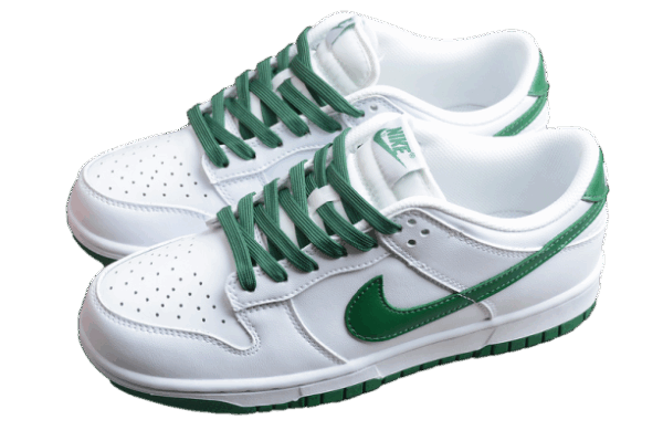 Nike SB Dunk Low