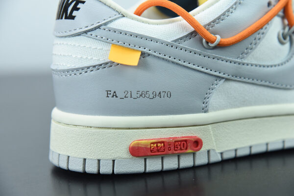 Dunk Low Off-White - immagine 5
