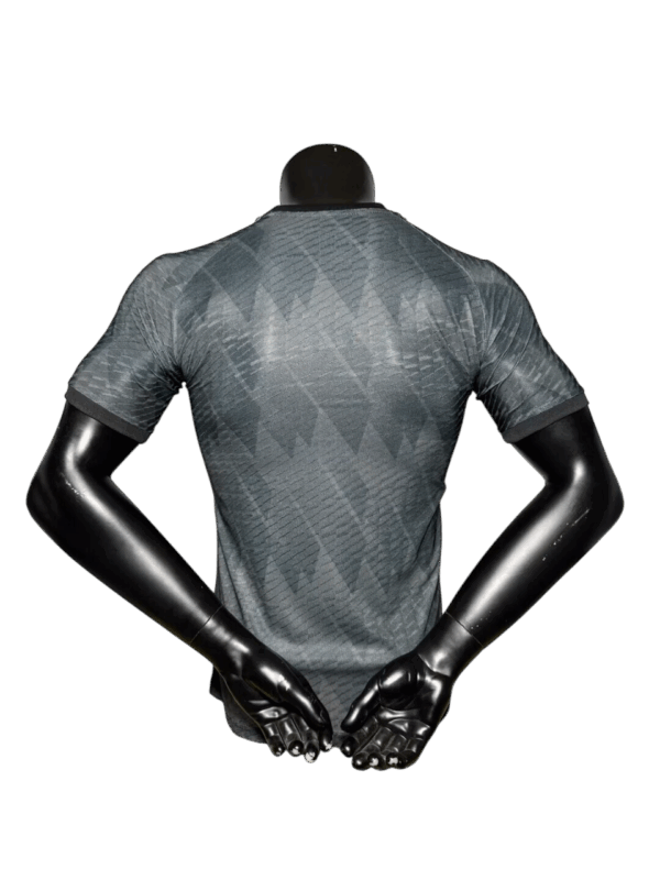 Real Madrid Special Edition - 25/26 Player Version - immagine 3