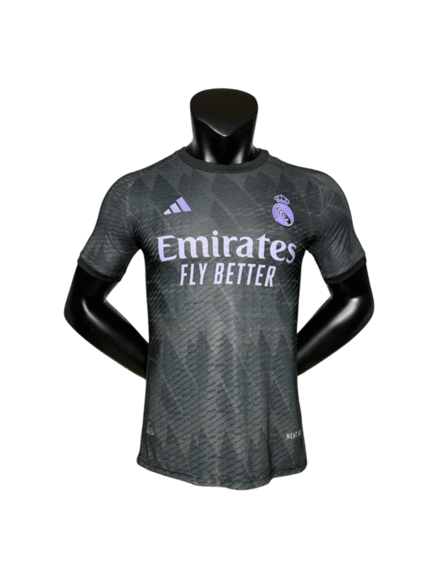 Real Madrid Special Edition - 25/26 Player Version